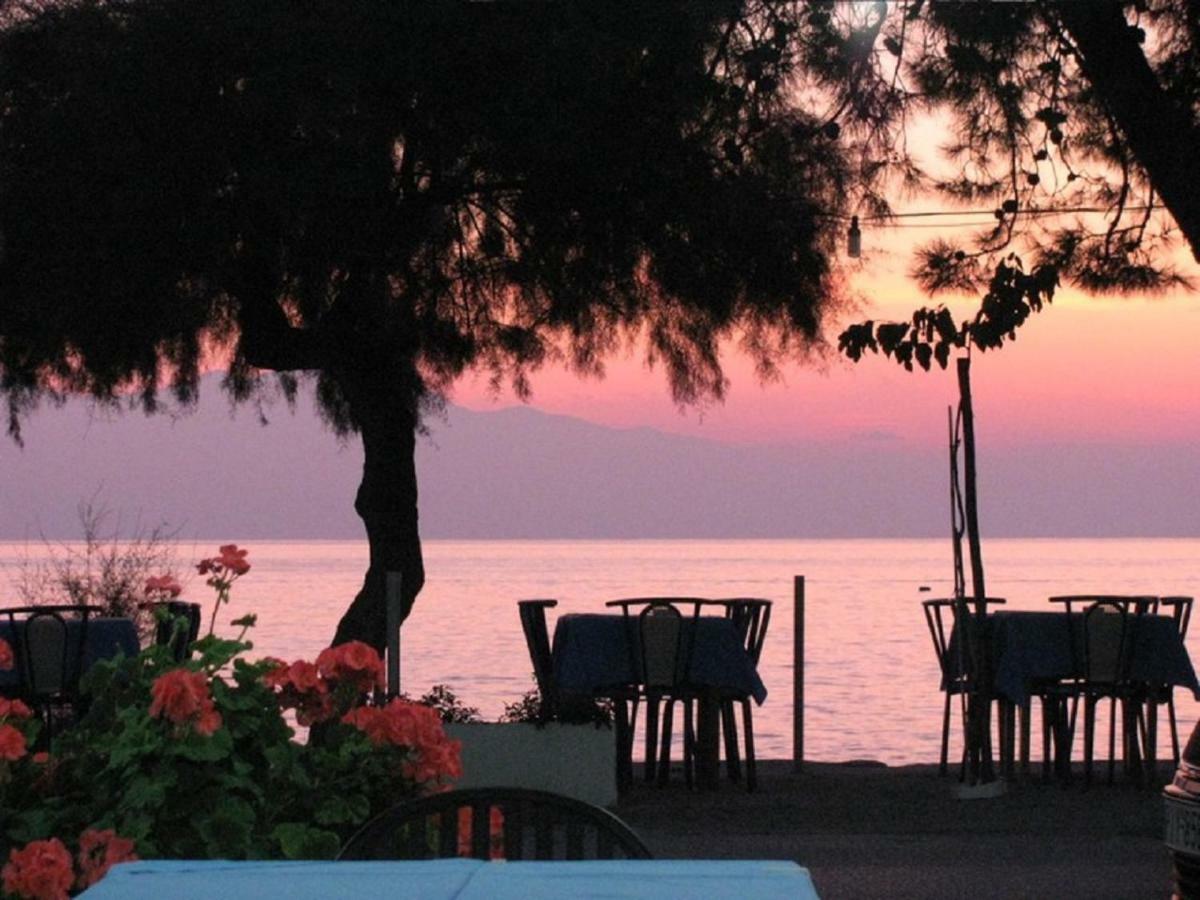 Ferienhaus "Arizones", Nea Kallikratia, Chalkidiki Nea Kallikrateia Exterior photo